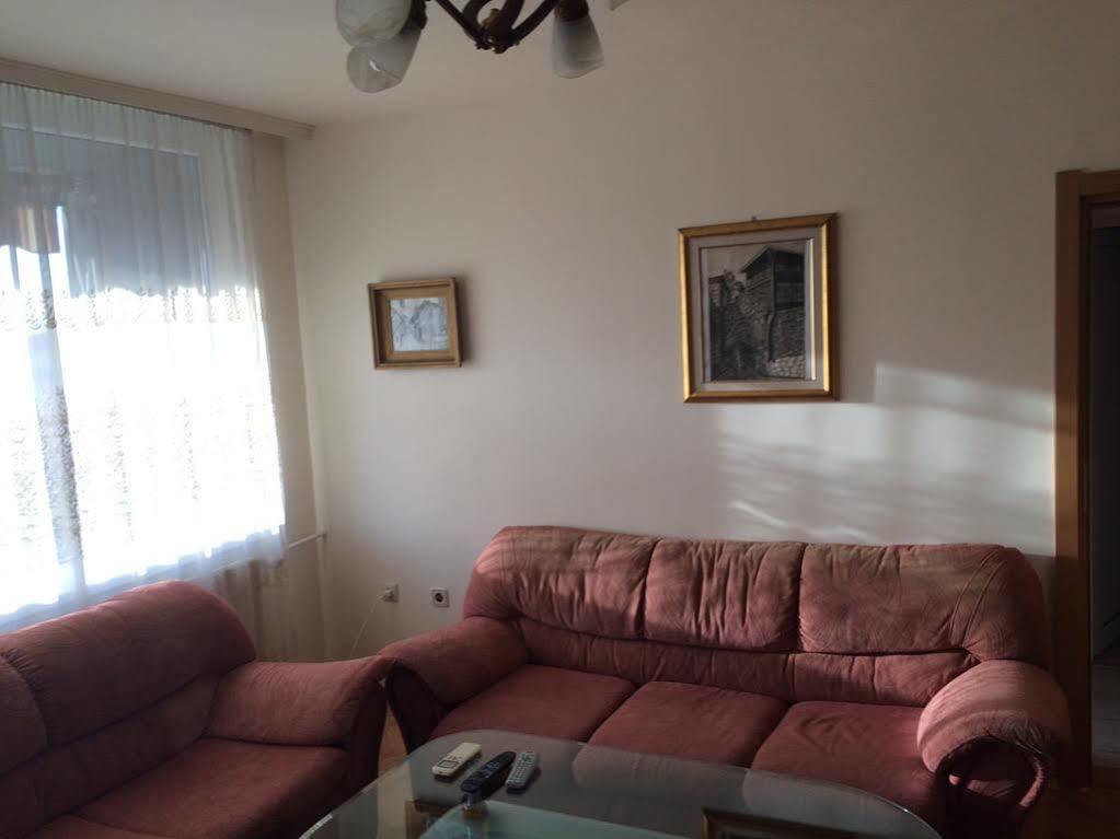 Apartment Marasha พลอฟดิฟ ภายนอก รูปภาพ