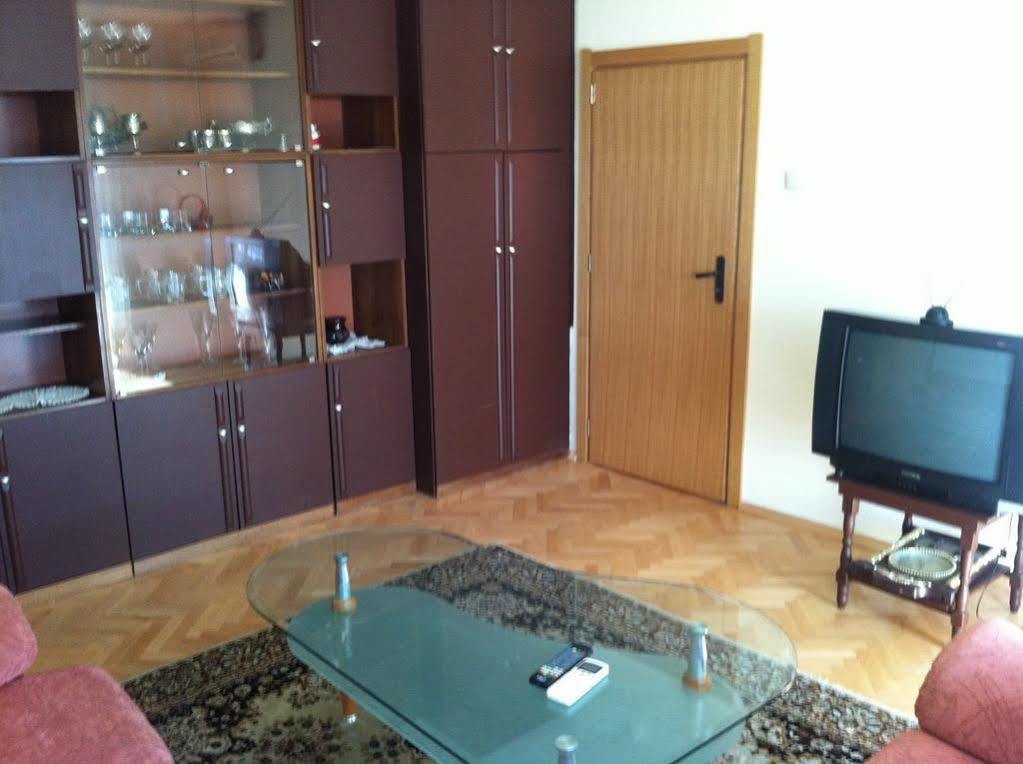 Apartment Marasha พลอฟดิฟ ภายนอก รูปภาพ